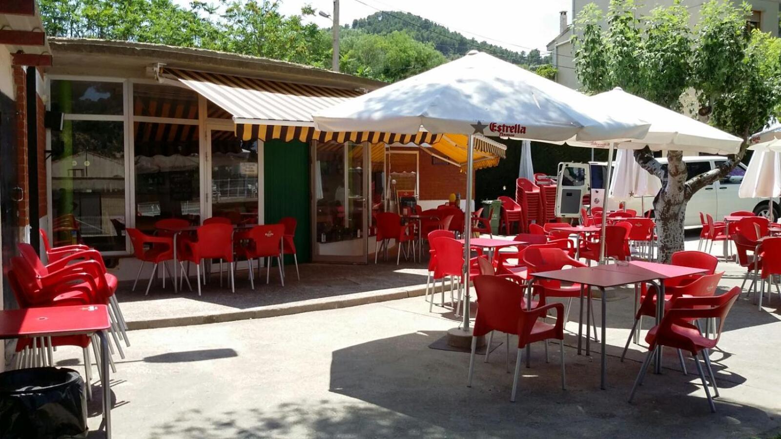 Albergue Valderrobres Auto Check-In Экстерьер фото