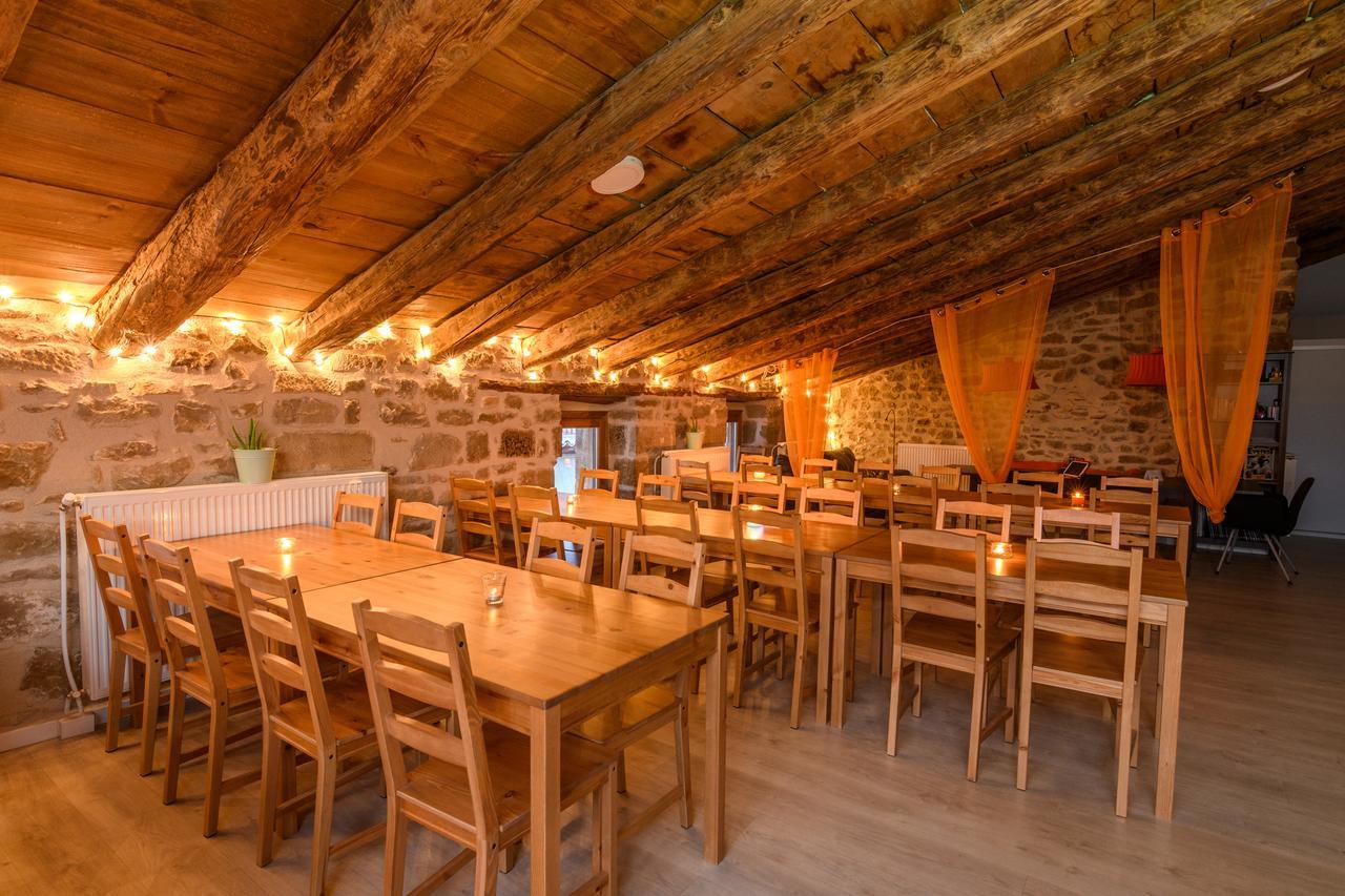 Albergue Valderrobres Auto Check-In Экстерьер фото