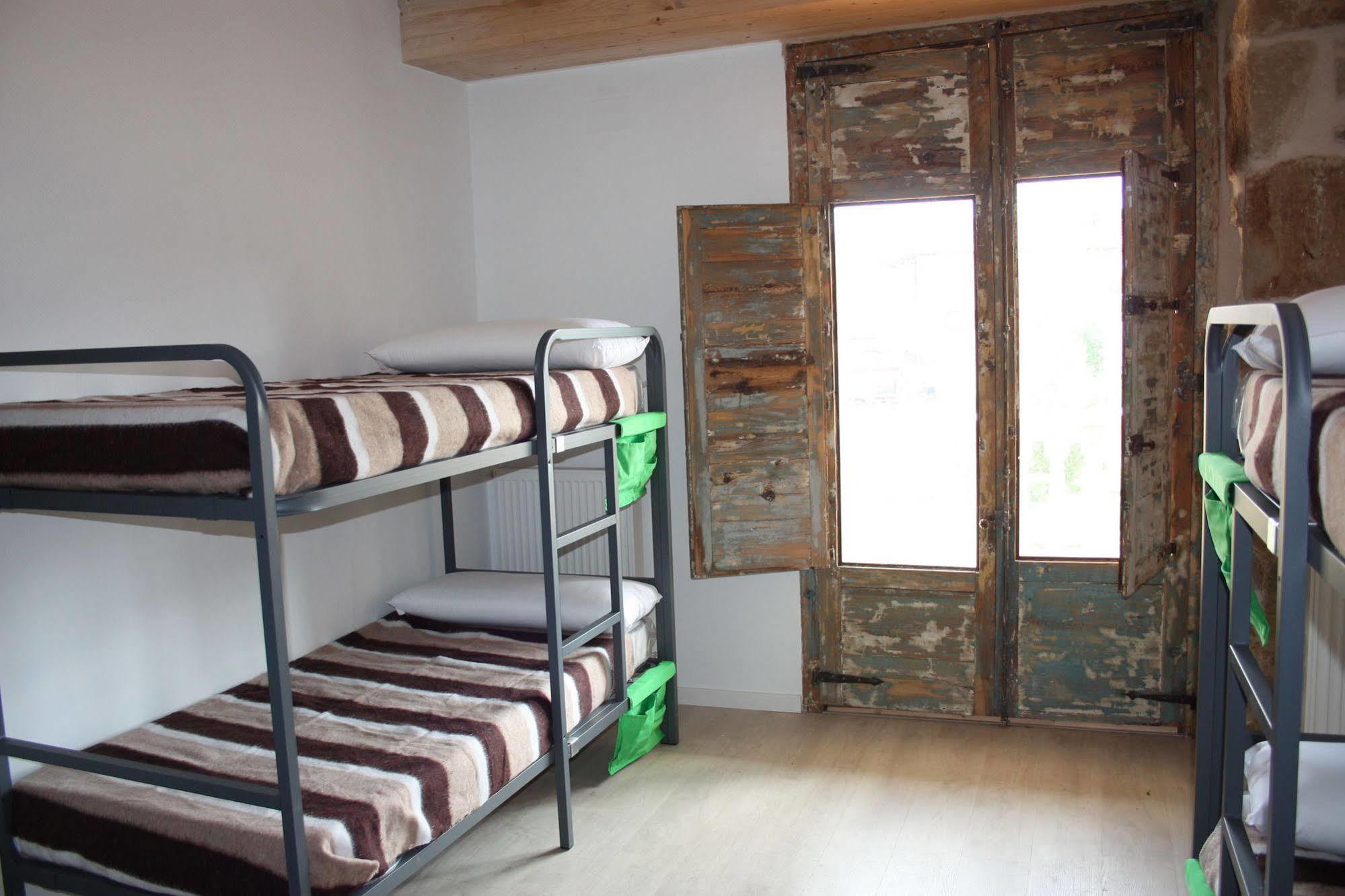 Albergue Valderrobres Auto Check-In Экстерьер фото