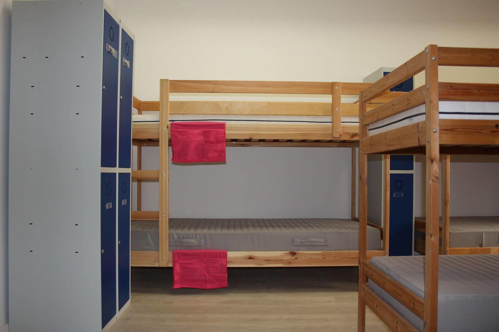 Albergue Valderrobres Auto Check-In Экстерьер фото